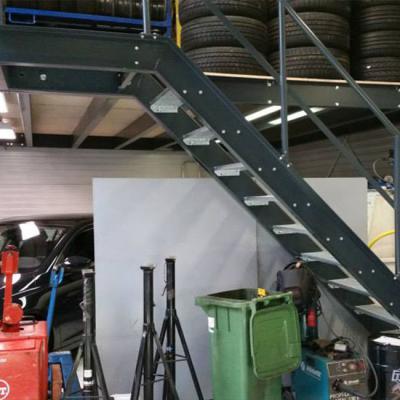 Verdiepingsvloer Met Trap Op Maat Geffen Products